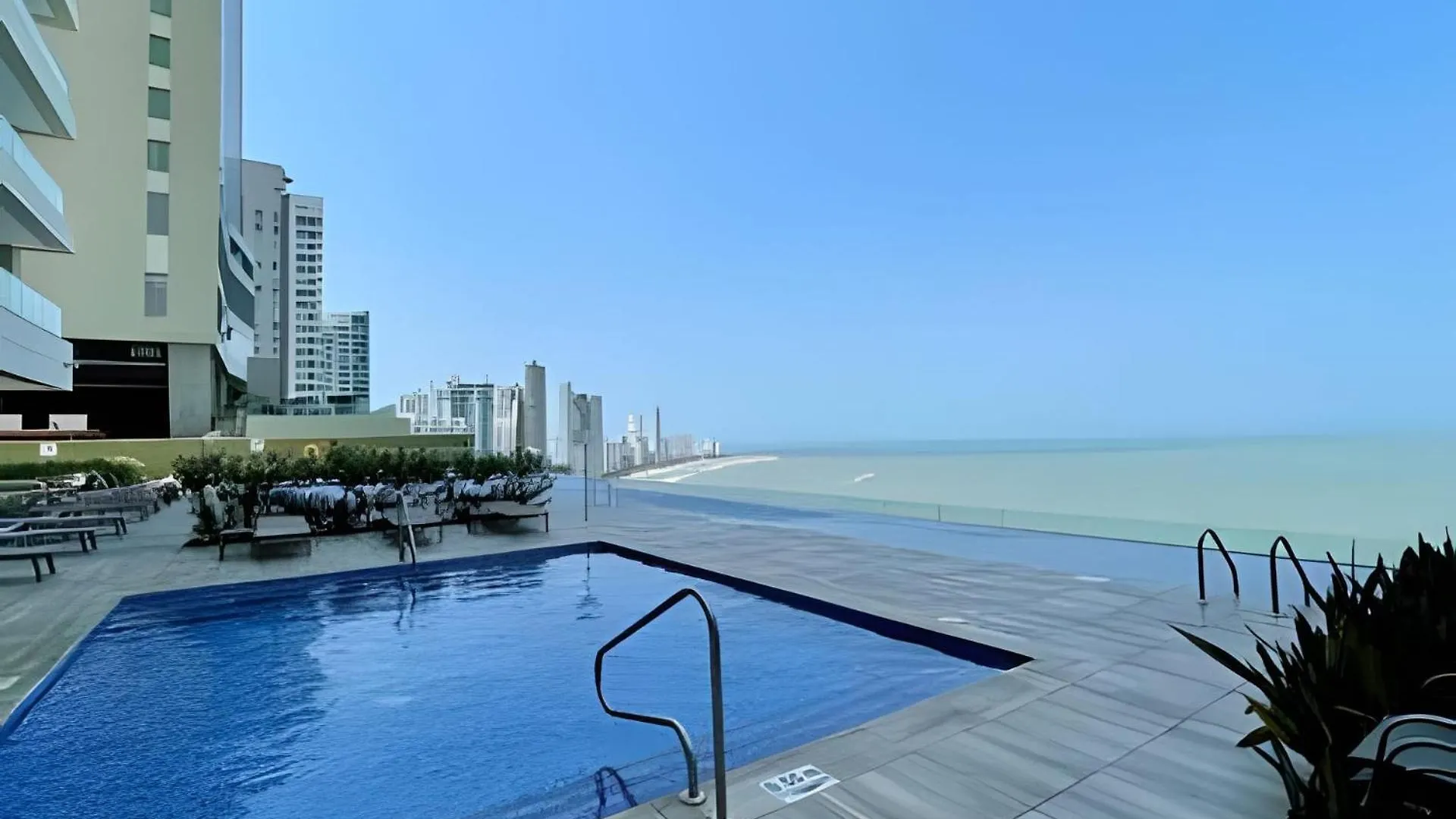 Luxury H2 Piso 19 / Sea Bay View & Historic Center Apartment Cartagena Colombia